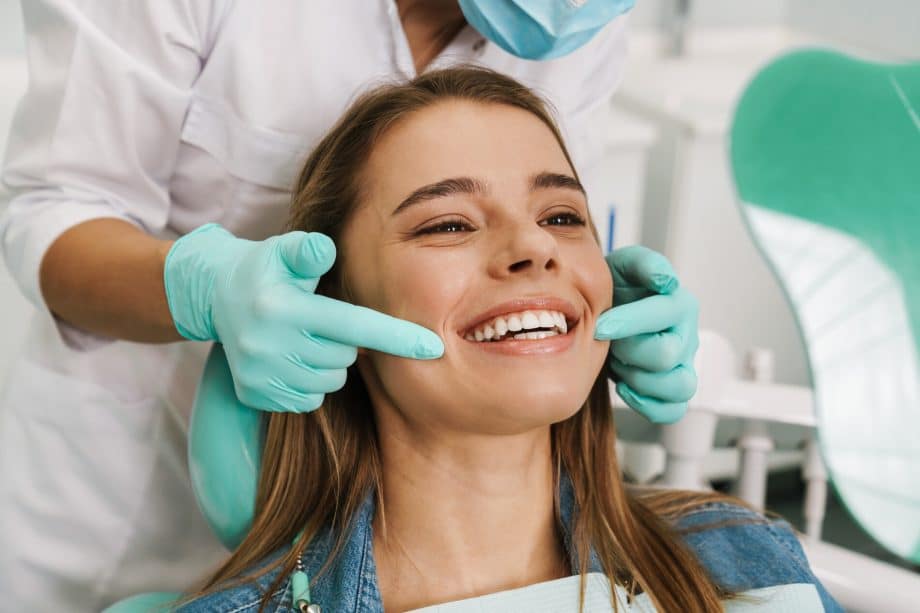 Woman at the Oral and Maxillofcial Surgeon in Milwaukee